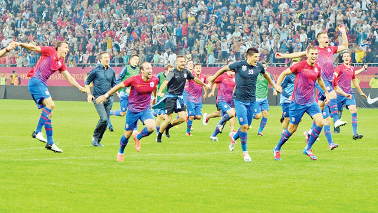 Reghecampf a dezvăluit "rețeta succesului" la Steaua: "Dacă nu știam asta, mergeam în altă parte"** Cu ce îi 'dopează' pe Rusescu&co pentru a câștiga toate meciurile