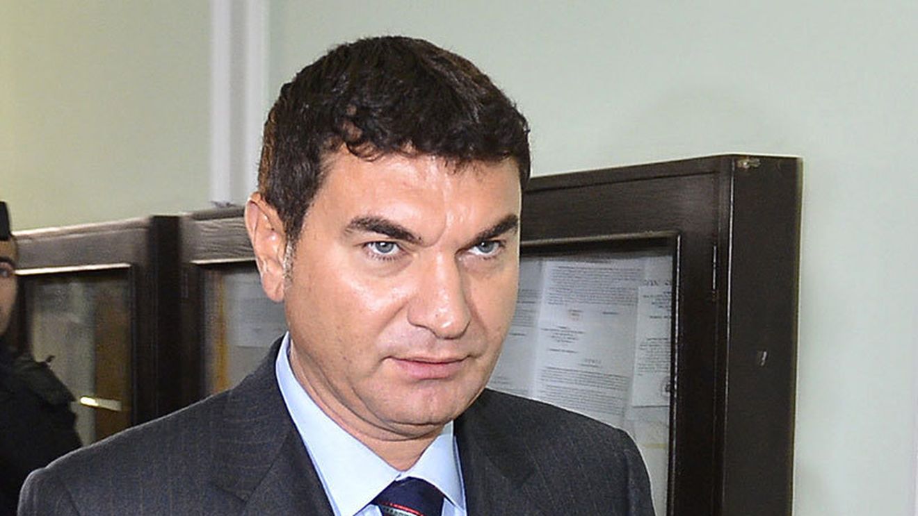 Cristi Borcea, condamnat definitiv la 5 ani de închisoare cu executare în Dosarul Retrocedărilor. Omul de afaceri s-a predat și a rămas fără o sumă uriașă! Dragomir lansează o variantă incredibilă: "El și-a făcut pedeapsa"
