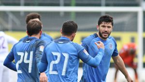 Academica Clinceni a spulberat-o pe FC Argeș într-un amical disputat la Buftea! Adi Popa și Cristi Tănase, goluri pentru ilfoveni | VIDEO