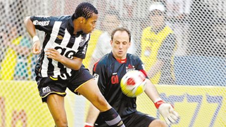 VIDEO "Călcâiul magic" al lui Robinho!** Fostul "galactic" are Brazilia la picioare