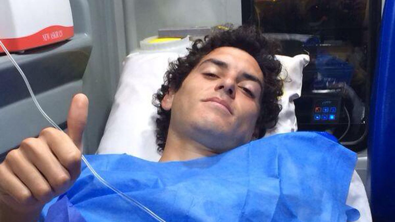 Atenție, imagini greu de privit. FOTO & VIDEO - I-a făcut glezna zob cu un tackling criminal