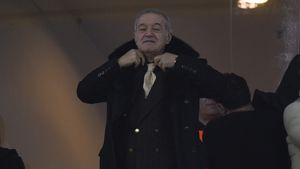 De ce Gigi Becali a făcut transferuri la foc automat. S-a comparat cu Şucu, Varga şi Rotaru