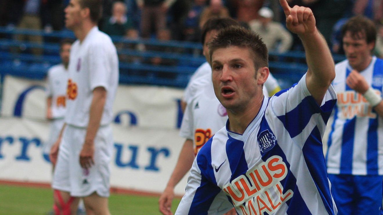 Andrei Cristea, ales de fani cel mai bun fotbalist de la Iași în anul 2009! **"Mă bucur că nu m-au uitat!"