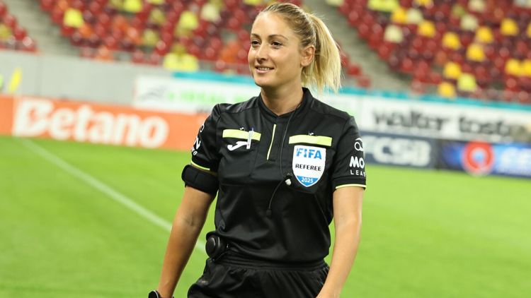Alina Peșu, delegată la Manchester City – PSG în Liga Campionilor la fotbal feminin