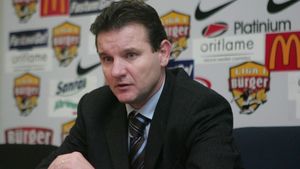 "Nu am vorbit cu Rada să preia Rapidul. Este o mare tâmpenie"