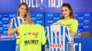 Poli Iași și-a prezentat noul sponsor oficial. Câți bani primesc moldovenii și la ce jucători a renunțat Tony după prima etapă