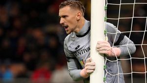 Doar spectator! VIDEO | "Bijuterie" de gol încasat de Ionuț Radu în Genoa - Brescia. Noua senzație a fotbalului italia, reușită superbă