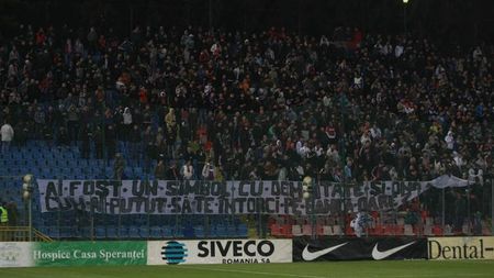 Lăcătuș strigă 'conspirație'!** "Nu știu dacă suporterii au ceva cu mine sau dacă este ceva impus!"