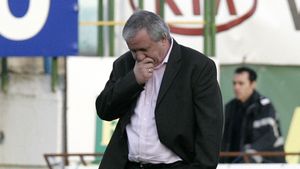 "Nu-mi mai recunosc echipa! Dacă pierdem cu Dinamo, iau măsuri!"