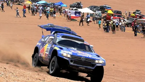 Carlos Sainz, o nouă victorie de etapă în raliul Dakar