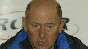 Sdrobis: "Cat am mai ras de Steaua si Rapid"