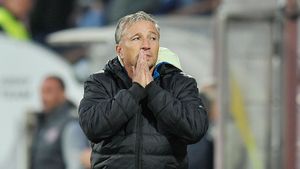 "Îi lăsăm pe cei de la Steaua și Craiova să se bată la titlu, noi vrem în play-off!". Dan Petrescu, reacție fermă după înfrângerea de la Ovidiu: "Haideți să vedem realitatea"