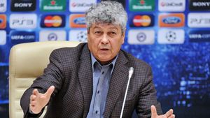 Mircea Lucescu, scos din sărite de italieni:** "Nu au nicio treabă cu fotbalul!" Ce l-a enervat pe antrenorul român