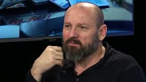 EXCLUSIV | Cum i-a dat Mircea Lucescu lui Stelea prima pereche de ghete Adidas. "Nea Mircea m-a făcut praf, mi-era rușine să-i spun că n-am altele" 