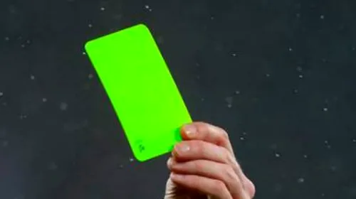 VIDEO | Primul jucător din lume care a primit cartonaș verde. Ce gest a făcut în timpul unui meci din Italia