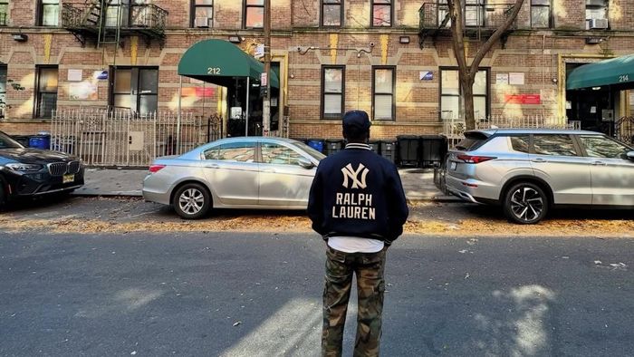 Aşa arată tot imperiul imobiliar al magnatului care a plătit 400.000.000 de dolari pentru 1.000 de apartamente în New York. A mai investit 100.000.000 de dolari într-un proiect rezidențial de 3 miliarde de dolari şi alte 100.000.000 de dolari într-o afacere cu 9 zgârie-nori