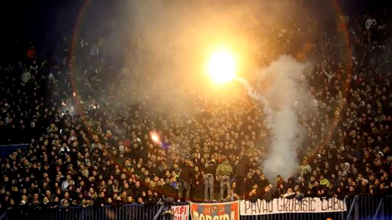 VIDEO - Ultrașii lui Dinamo Zagreb și Hajduk Split au urmărit meciul împreună! Rivalitatea a fost îngropată în semn de protest pentru o lege