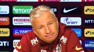Dan Petrescu, coșmaruri înaintea meciului cu Rapid! Detaliul care i-a făcut nopți albe antrenorului lui CFR Cluj înaintea debutului în Liga 1 | SPECIAL