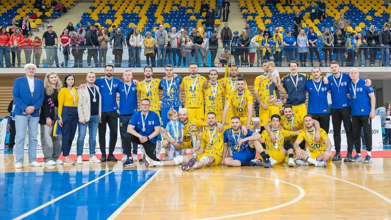 Rapidul a dat lovitura la volei! Laurențiu Lică și doi jucători de la Corona Brașov merg în Giulești