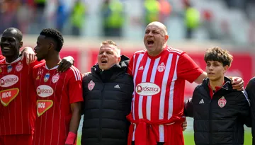 Laszlo Dioszegi face calculele promovării pentru Sepsi OSK. Patronul covăsnenilor speră să nu mai fie greșeli de arbitraj, iar Chindiei, următorul adversar, nu-i dă nicio șansă la accederea directă în SuperLigă