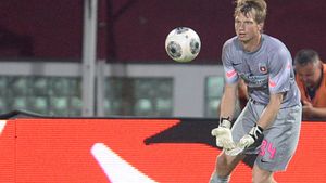 Duckadam îl numește "cel mai în formă din Europa", iar agentul anunță deja oferte pentru el. Argăseală: "Fetele frumoase sunt curtate mereu". Ce se va întâmpla cu Arlauskis