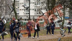 Au pus câinii pe tricolori**