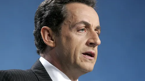 Sarkozy încurajează naționala Franței