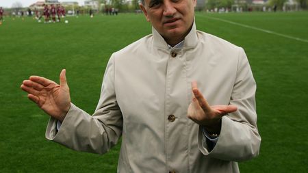 Copos: "Marius Constantin nu va pleca de la Rapid"