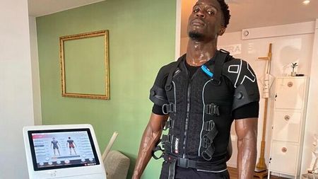 Un francez de Liga 2, transferul surpriză pe care îl negociază Dinamo! Atacantul a fost propus „câinilor”