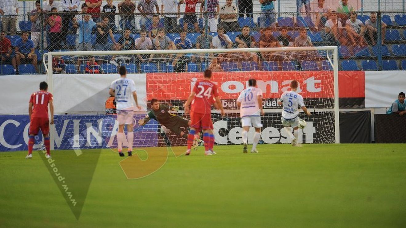 Steaua, făcută praf pentru următoarea etapă!** Levi a pierdut doi titulari în 45 de minute!