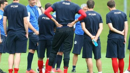 "Steaua are nevoie de 3 transferuri! A ajuns de mijlocul clasamentului"