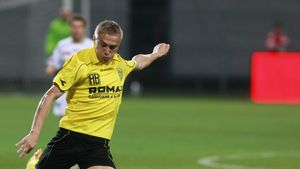 Roman, Sburlea și Veronesi**, la primul antrenament cu Rapidul