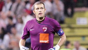 Transfer cu efect întârziat pentru Lobonț