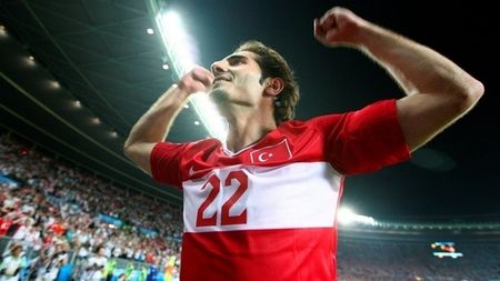 Mourinho pregătește revanșa: Hamit Altintop, dorit pe Bernabeu