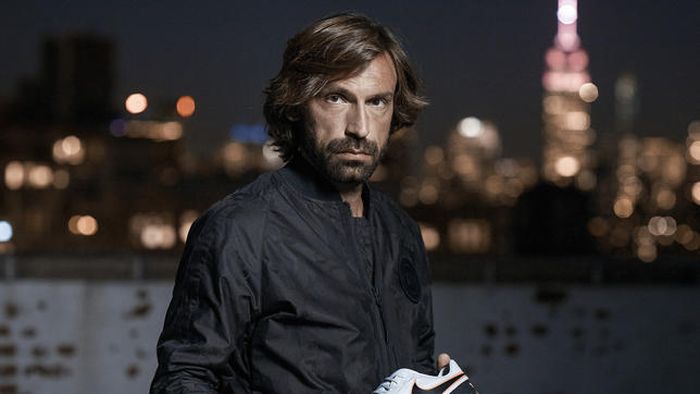 FOTO | Andrea Pirlo și-a primit deja cadoul de Crăciun. Cum arată noile ghete pe care speră să le poarte la Europeanul din Franța