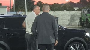 Cum şi-a făcut Dan Şucu apariția la Metaloglobus - Rapid. Cine a fost şoferul patronului giuleştean