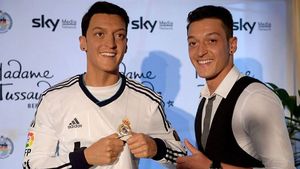 FOTO Ce onoare pentru Ozil! La numai 24 de ani a primit o sosie de ceară la muzeul Madame Tussaud din Berlin