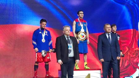 Cosmin Petre Gîrleanu a rămas cu medalia de argint la Europenele de box Under 22 de la Vladikavkaz. "Așa este când boxezi cu rusul la el acasă"