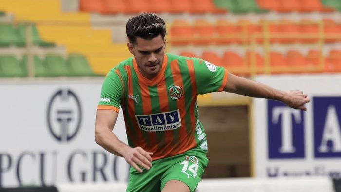 Mediocru! Ce notă a luat Ianis Hagi după Beșiktaș - Alanyaspor