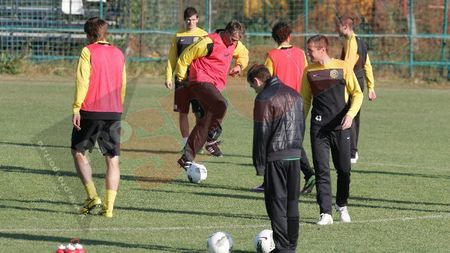 A venit la inaugurarea "Cluj Arena", dar nu va fi pe teren cu "U" Cluj!** FOTO Dan Petrescu a condus antrenamentul lui Kuban