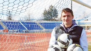 Vali Negru e unic în fotbalul românesc: antrenor, psiholog, viitor manager!