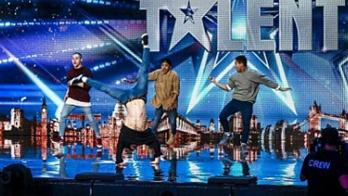 Scandal la emisiunea "Au Talent" din Marea Britanie. Trupa de dans care a omis un detaliu important. VIDEO