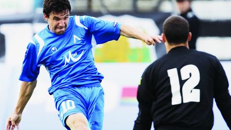 Vezi lista jucătorilor ratați de Steaua** din cauza banilor!