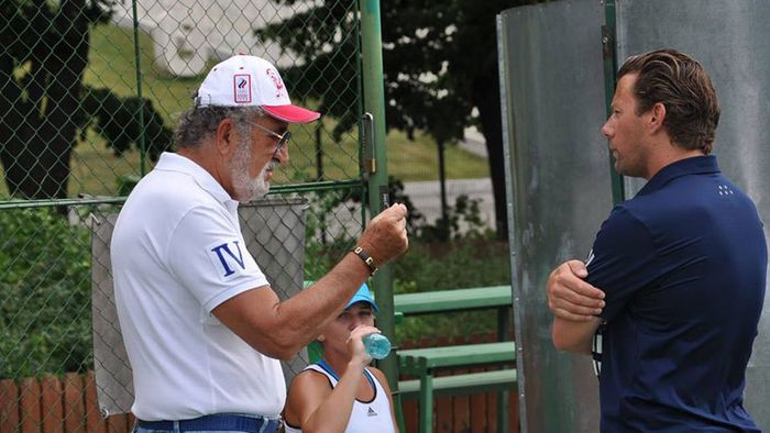 Ion Țiriac a asistat la antrenamentul Simonei Halep. Reacția sportivei, după ce a aflat că va ocupa locul 2 în lume