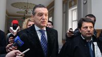 Reacție explozivă despre „Cazul Valiza”: „Și eu, dacă eram Gigi Becali, procedam la fel!”