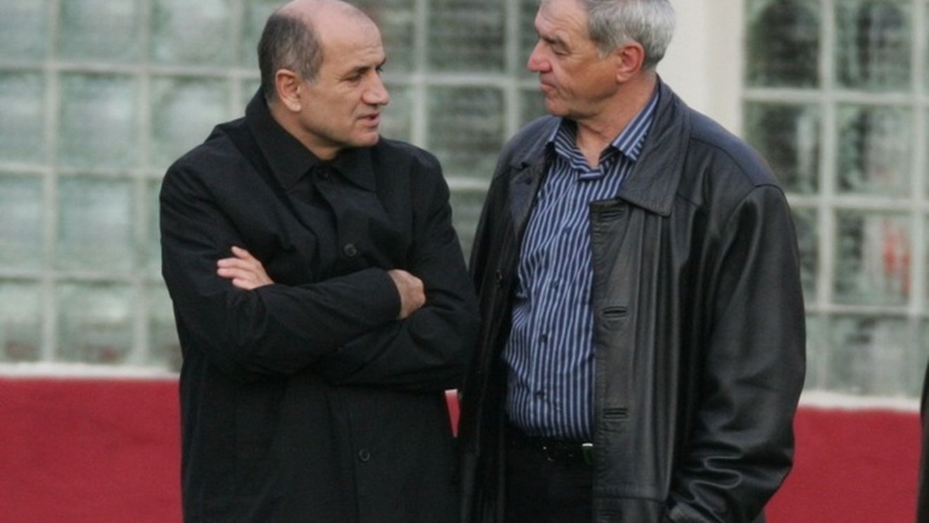 "Va veni un nou antrenor!** Avem nevoie de reconstrucție!"