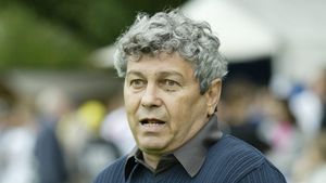 Lucescu: "Pițurcă a fost călcat în picioare, de asta nu mă mai întorc în țară!"