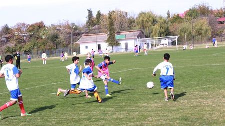 Răzvan Burleanu, spectator la Cupa Satelor: "Sperăm ca un jucător de aici să ajungă la loturile naționale"