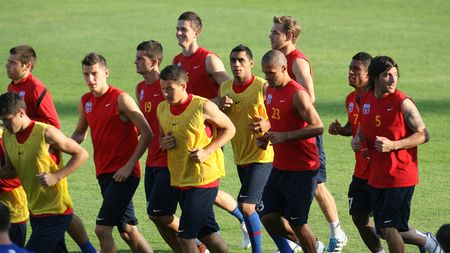 S-a "RUPT" vestiarul Stelei: "Jucătorii suferă din punct de vedere MENTAL!"**  Lecția pe care Jose Mourinho i-o dă lui Roni Levi