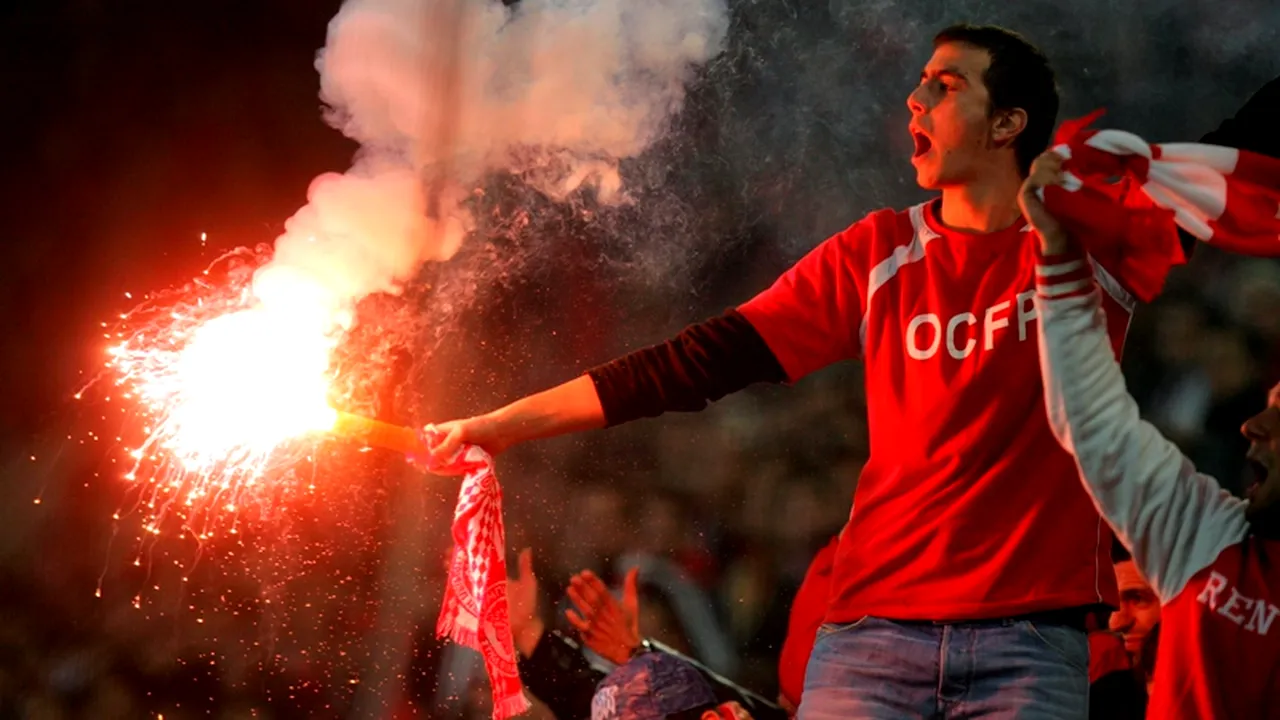 Nu e glumă!** Portarul lui PAO susține că a fost împușcat în timpul derby-ului cu Olympiacos!